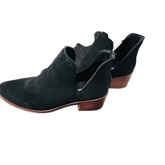 STEVEN Madden Black Suede Leather Chunky Heel Zip Boot Size 8 - Picture 2 of 7